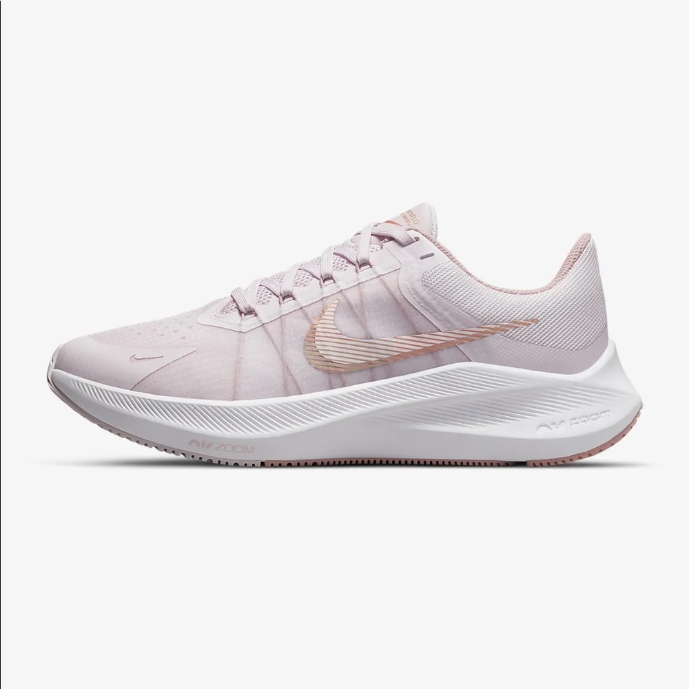 Like new Nike air Pegasus shoes size 8.5